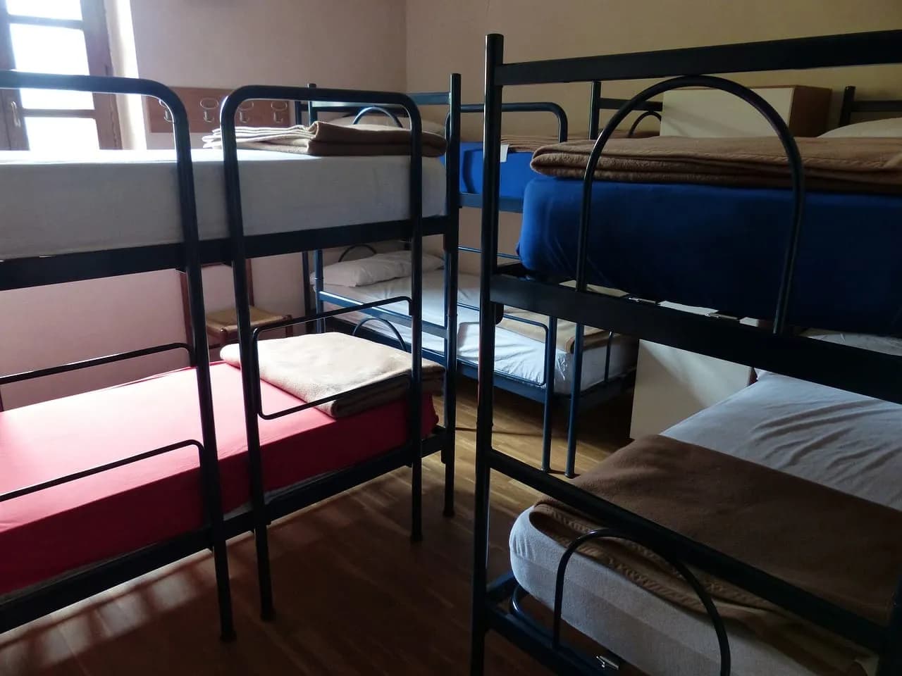 Gdzie szukać noclegów w Polsce? Odkryj najlepsze opcje i oszczędzaj